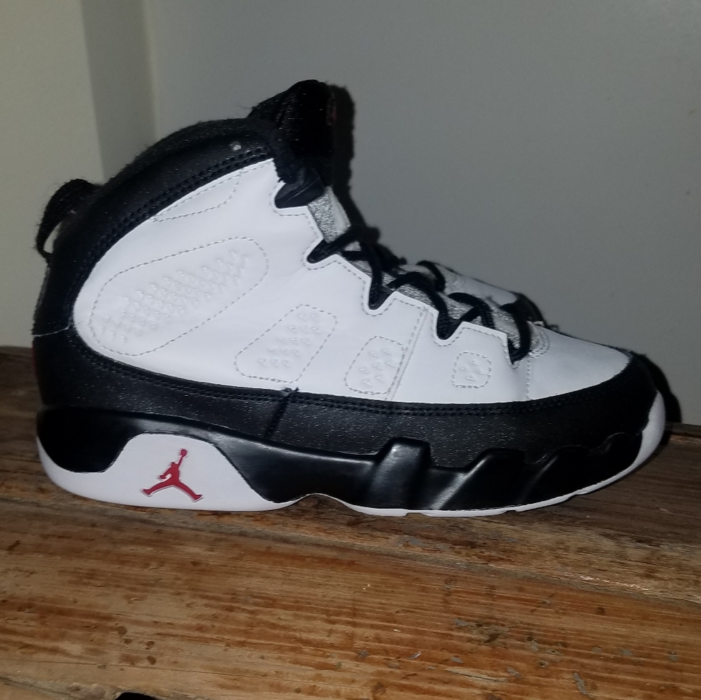 Jordan 9 retro kids